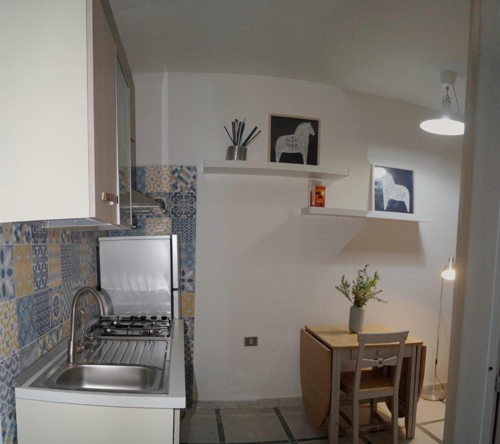 Domo 'E Chelu Apartment Orosei Ngoại thất bức ảnh