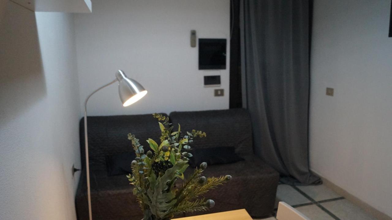 Domo 'E Chelu Apartment Orosei Ngoại thất bức ảnh