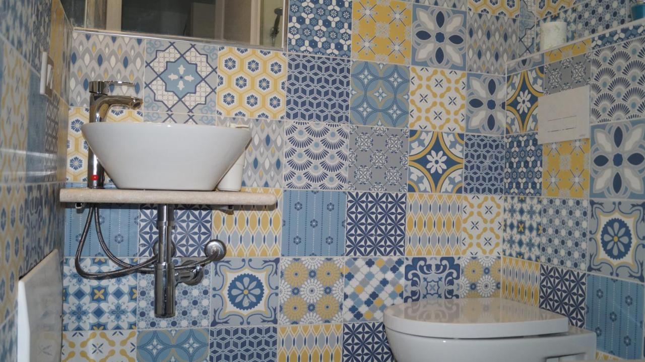 Domo 'E Chelu Apartment Orosei Ngoại thất bức ảnh