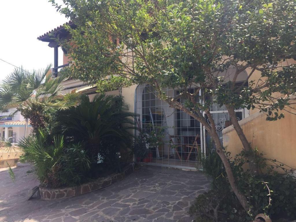 Domo 'E Chelu Apartment Orosei Ngoại thất bức ảnh